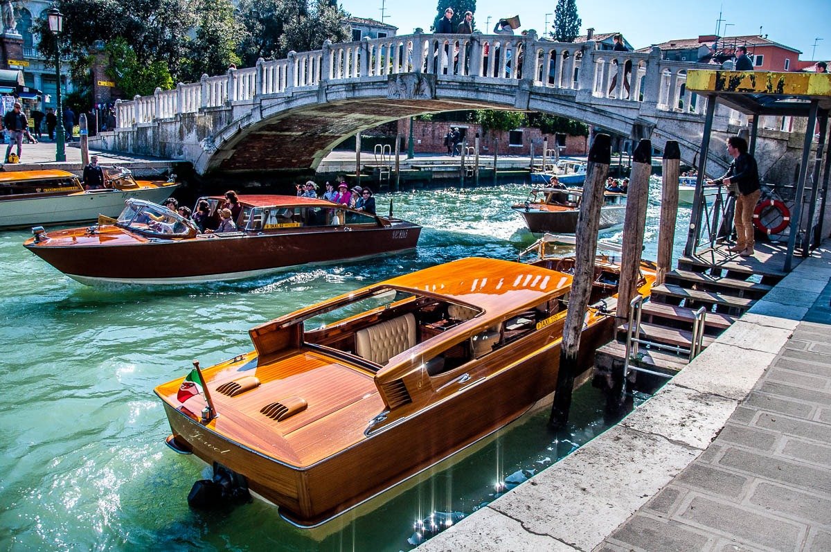Water Limousine Service in Venice